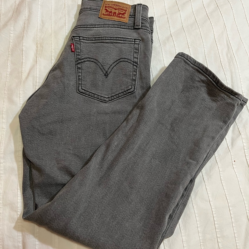 Grey Levi’s High-Rise Straight Jeans
